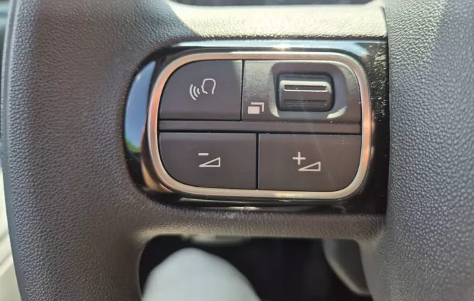 TOYOTA PROACE CITY VERSO MC23 Proace City Verso TPMR Long 1.2L 110 VVT-i BVM6 Dynamic photo 19 1103618
