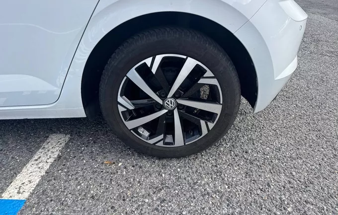 VOLKSWAGEN POLO 1.0 TSI 95 S&S BVM5 Connect photo 13 946260