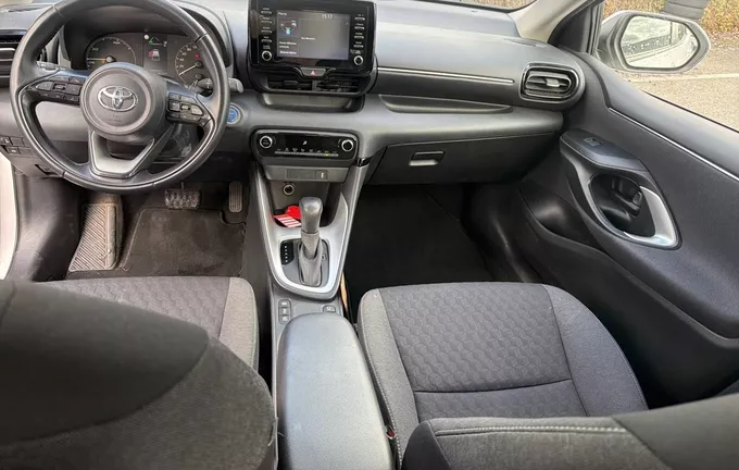 TOYOTA YARIS Hybride 116h Dynamic photo 18 1103043