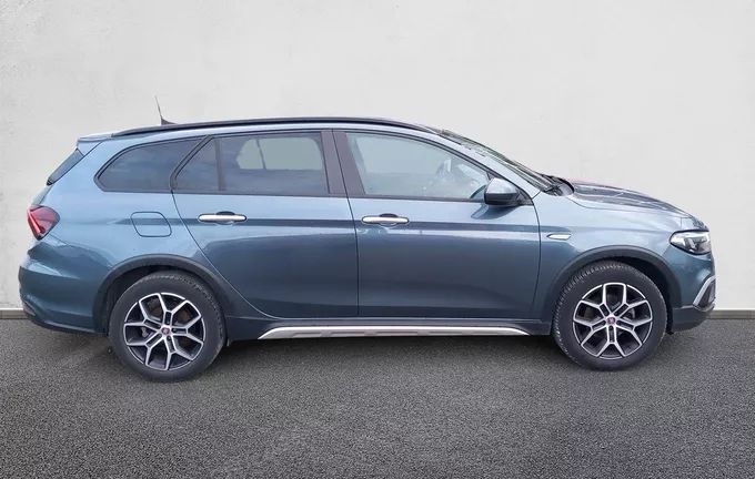 FIAT TIPO SW 1.5 Firefly Turbo 130 ch S&S DCT7 Hybrid Cross extérieur côté droit 460209