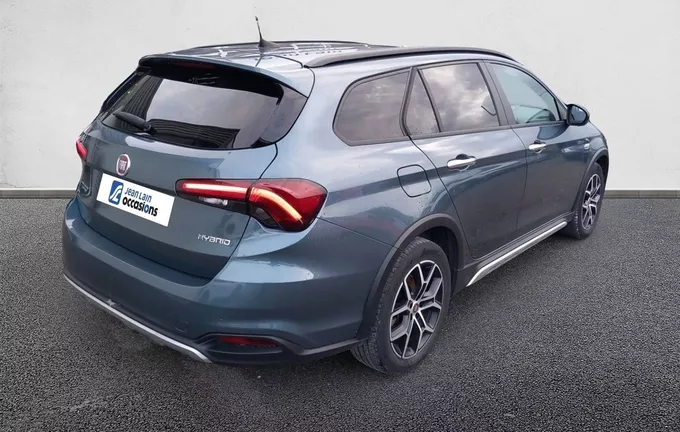 FIAT TIPO SW 1.5 Firefly Turbo 130 ch S&S DCT7 Hybrid Cross extérieur trois quart arrière droit 460209