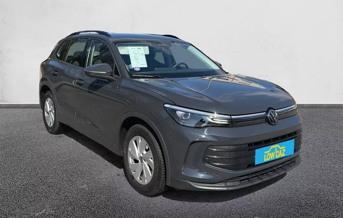 VOLKSWAGEN TIGUAN 1.5 eTSI 130ch DSG7 extérieur trois quart avant droit 212935