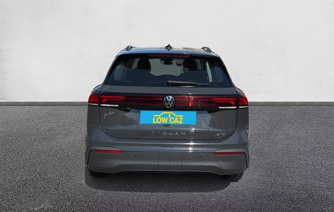 VOLKSWAGEN TIGUAN 1.5 eTSI 130ch DSG7 extérieur arrière 212935