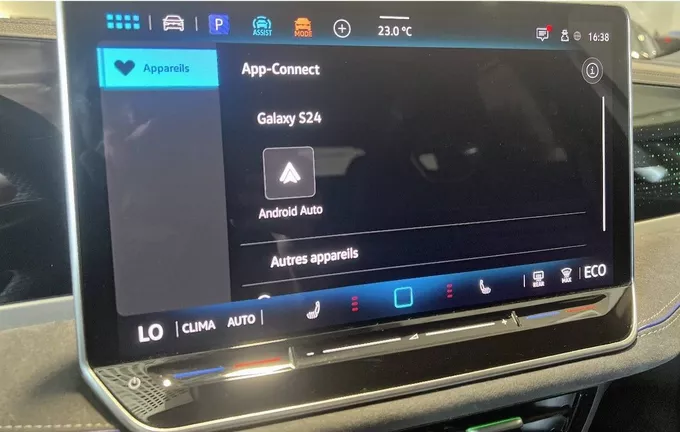 VOLKSWAGEN PASSAT 1.5 eHybrid 272 DSG6 R-Line photo 19 2130844