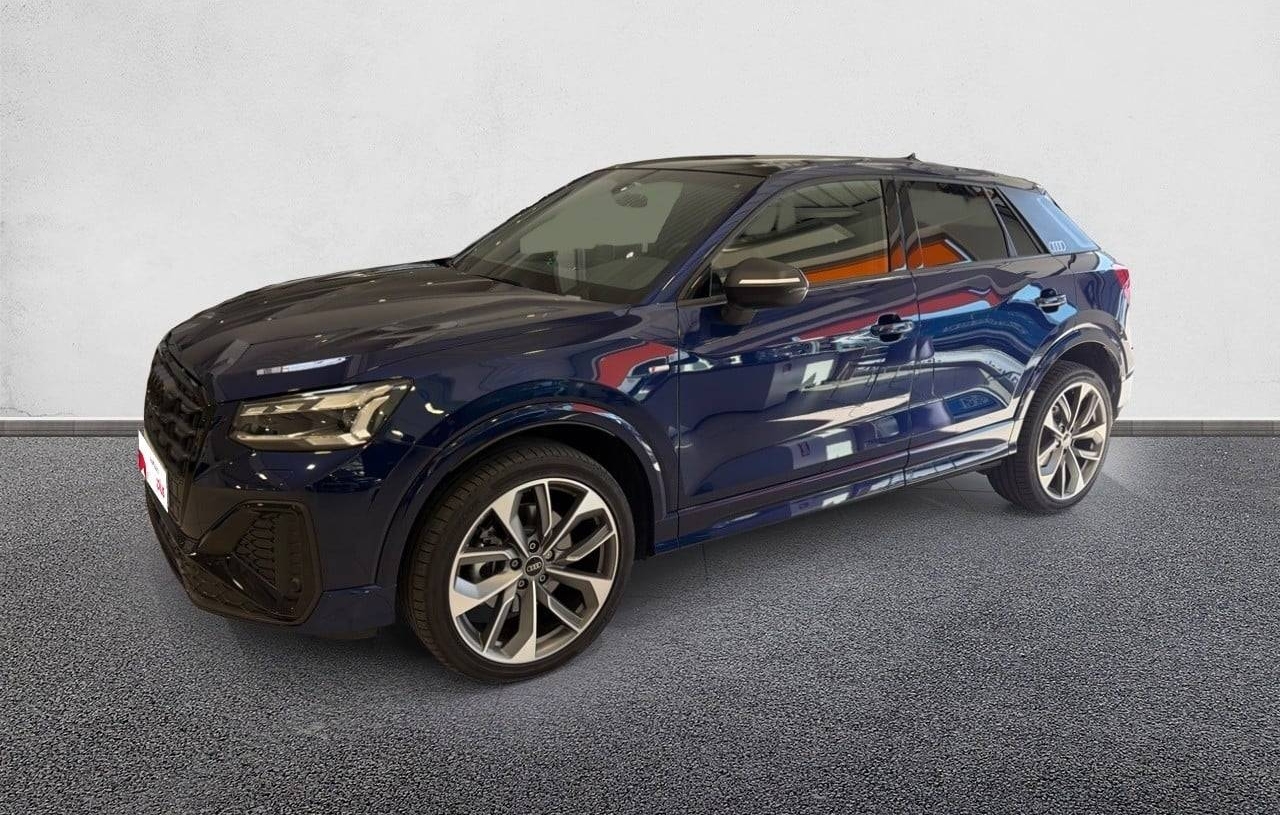 AUDI Q2