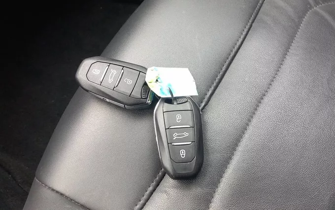 CITROEN C5 X Hybride Rechargeable 225 S&S e-EAT8 Shine photo 19 946840