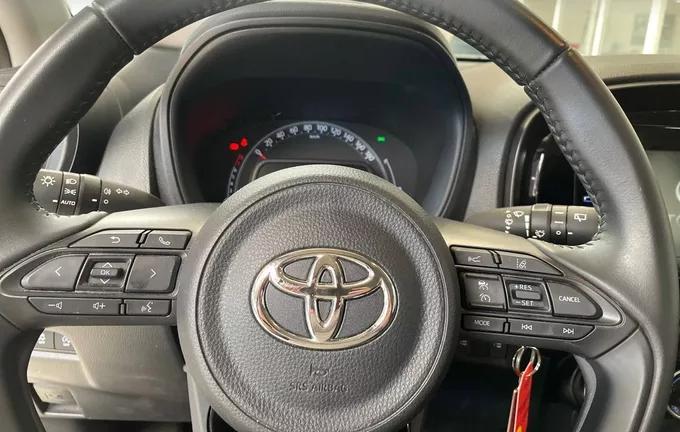 TOYOTA AYGO X 1.0 VVT-i 72 Dynamic photo 12 1103373