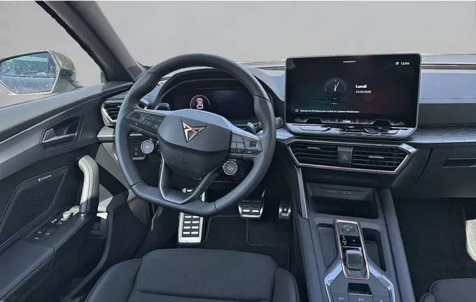 CUPRA FORMENTOR 1.5 eTSI Hybrid 150 ch DSG7 V photo 13 0453