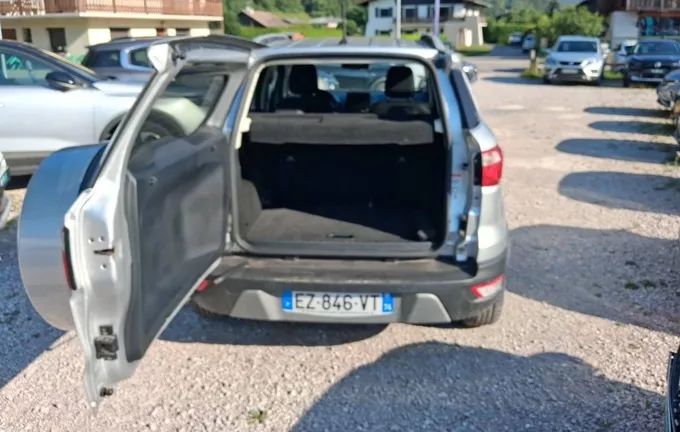 FORD ECOSPORT 1.0 EcoBoost 125ch S&S BVM6 Titanium extérieur arrière 945870