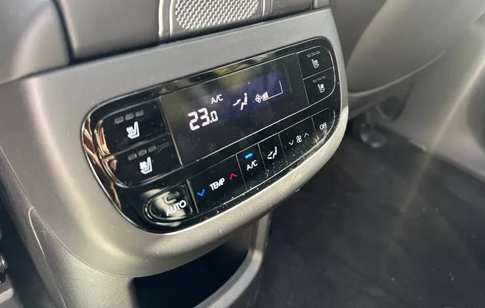 HYUNDAI IONIQ 9 110 kWh - 307 ch HTRAC Executive photo 19 5765556