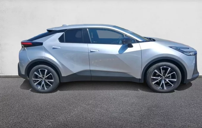 TOYOTA C-HR Hybride 140 Design extérieur côté droit 1103705