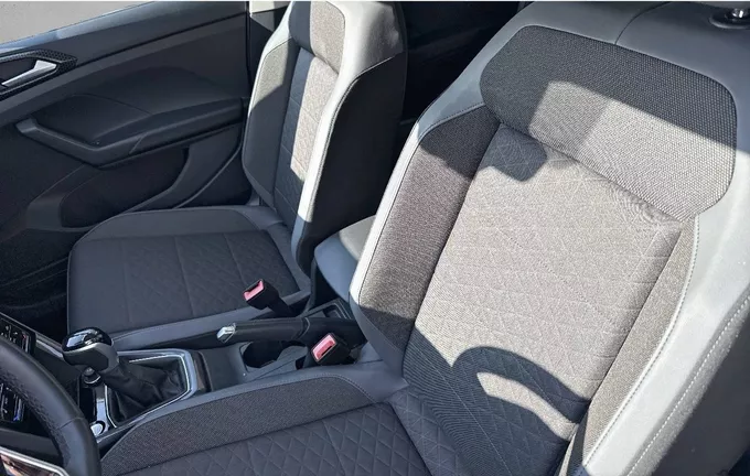 VOLKSWAGEN T-CROSS 1.0 TSI 110 Start/Stop DSG7 Style extérieur trois quart arrière droit 2130724