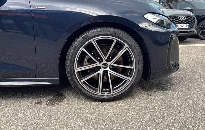 AUDI A5 Avant TDI Hybride 204 ch S tronic 7 S line photo 9 2129061