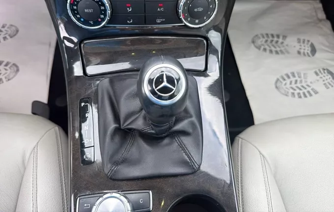 MERCEDES SLK 200 K BlueEFFICIENCY A photo 13 2125538