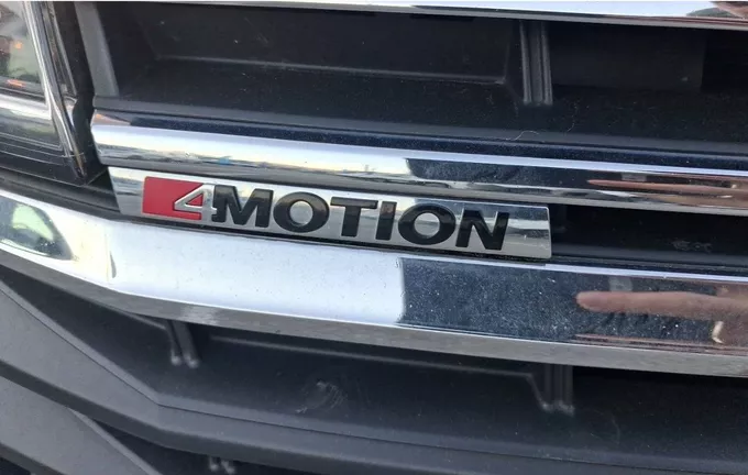 VOLKSWAGEN UTILITAIRES CARAVELLE 6.1 2.0 TDI 150 BMT Courte DSG7 4Motion 9 Places Confortline photo 21 106152