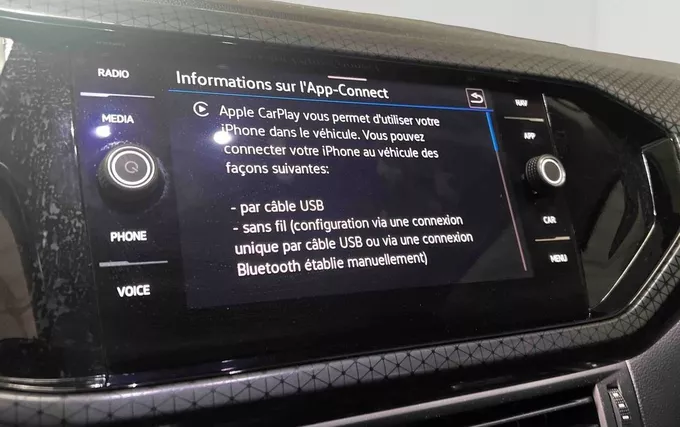 VOLKSWAGEN T-CROSS 1.0 TSI 110 Start/Stop BVM6 R-Line photo 14 2132314