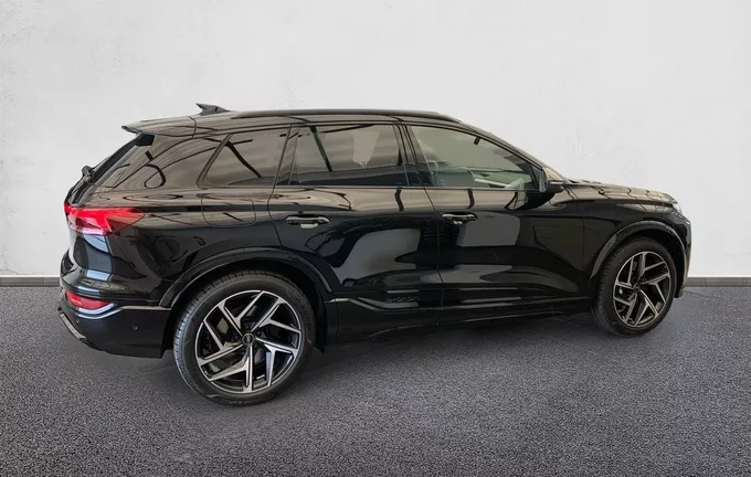 AUDI SQ6 E-TRON 489 ch 100 kWh quattro extérieur trois quart avant droit 1151