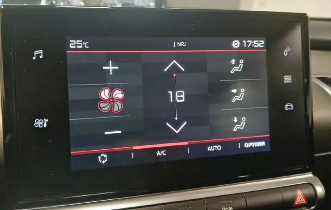 CITROEN C4 CACTUS PureTech 110 S&S BVM6 Feel photo 20 946637