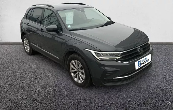 VOLKSWAGEN TIGUAN 2.0 TDI 150ch DSG7 Life Business extérieur trois quart avant droit 2123158
