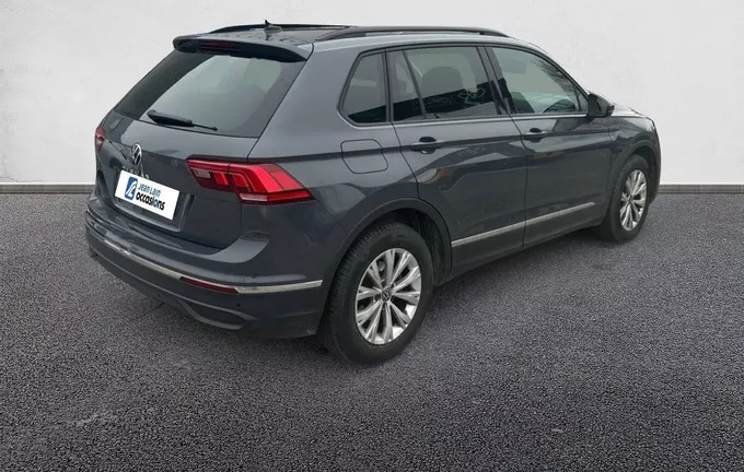 VOLKSWAGEN TIGUAN 2.0 TDI 150ch DSG7 Life Business extérieur trois quart arrière droit 2123158