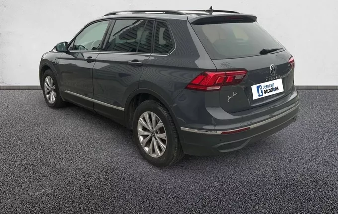 VOLKSWAGEN TIGUAN 2.0 TDI 150ch DSG7 Life Business extérieur trois quart arrière gauche 2123158
