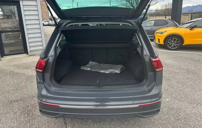 VOLKSWAGEN TIGUAN 2.0 TDI 150ch DSG7 Life Business photo 10 2123158