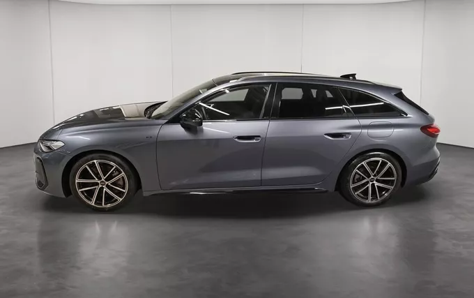 AUDI A5 Avant e-hybrid 299 ch S tronic 7 Quattro S line extérieur côté gauche 2132230