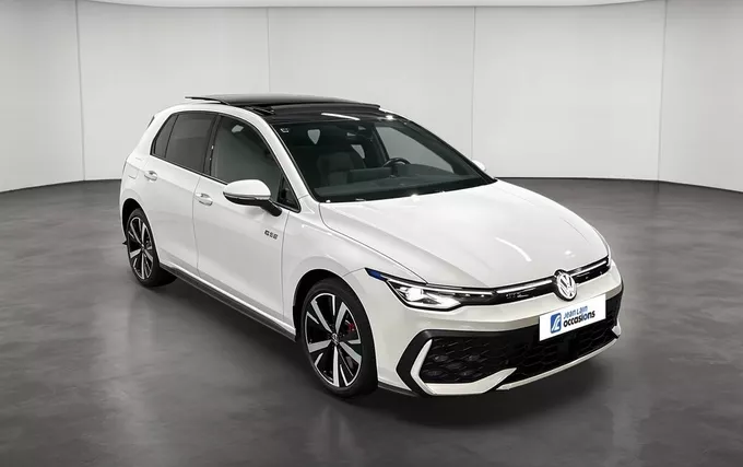 VOLKSWAGEN GOLF 1.5 eHybrid 272 DSG6 GTE extérieur trois quart avant droit 2132393