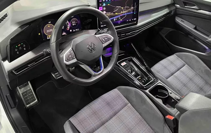 VOLKSWAGEN GOLF 1.5 eHybrid 272 DSG6 GTE photo 11 2132393