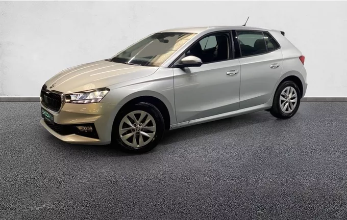 SKODA FABIA 1.0 TSI 95 ch BVM5 Ambition extérieur trois quart avant gauche 2124408