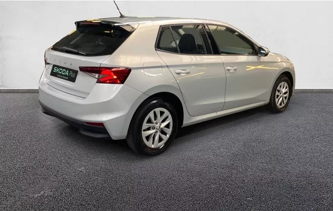 SKODA FABIA 1.0 TSI 95 ch BVM5 Ambition extérieur avant 2124408