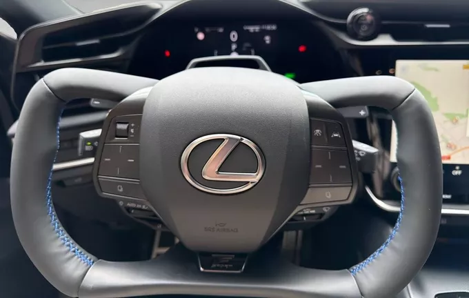 LEXUS RZ 550e F SPORT photo 12 70193