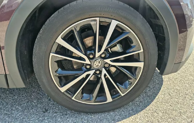 TOYOTA C-HR Hybride 200 Collection photo 9 1103775