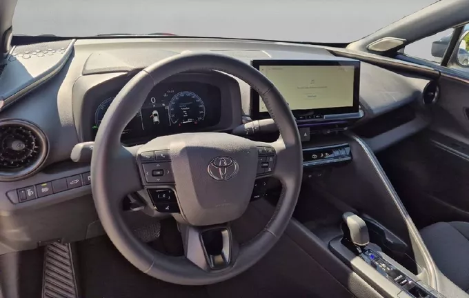 TOYOTA C-HR Hybride 200 Collection photo 11 1103775