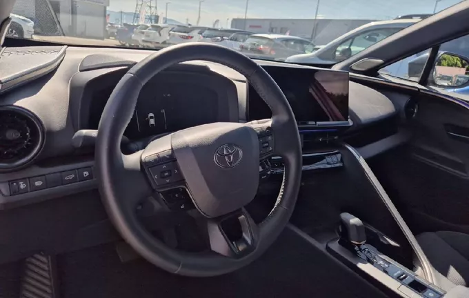 TOYOTA C-HR Hybride 200 Collection photo 18 1103775