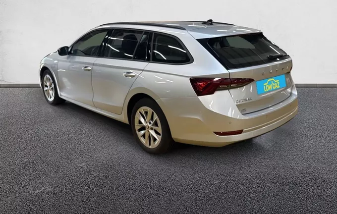 SKODA OCTAVIA Combi 2.0 TDI 150 ch DSG7 Business extérieur trois quart arrière gauche 3014560