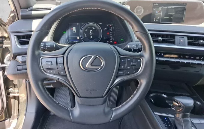 LEXUS UX 250h 2WD Premium Edition photo 12 1103609