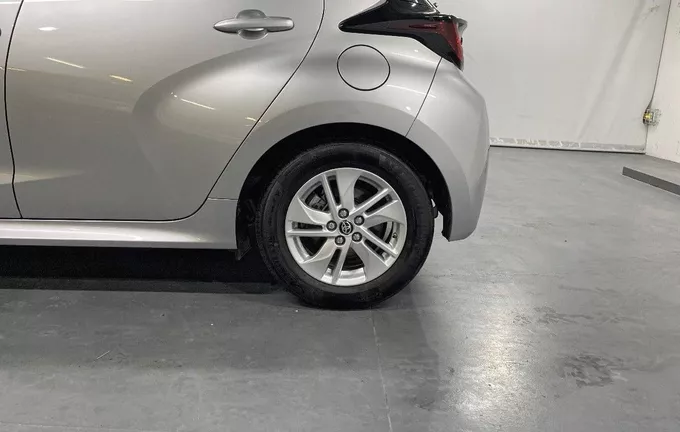 TOYOTA YARIS Hybride 116h Dynamic Business photo 9 1103251