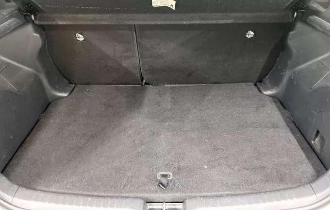 TOYOTA YARIS Hybride 116h Dynamic Business photo 10 1103251