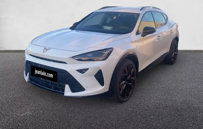 CUPRA FORMENTOR eHybrid 204 ch DSG6 V extérieur trois quart avant gauche 3135