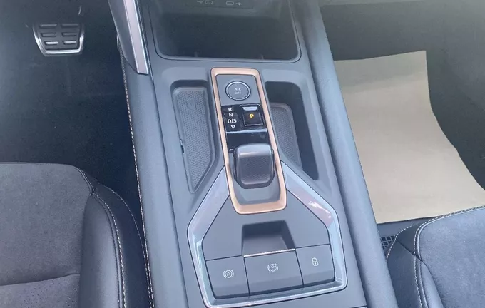 CUPRA FORMENTOR eHybrid 204 ch DSG6 V photo 10 3135