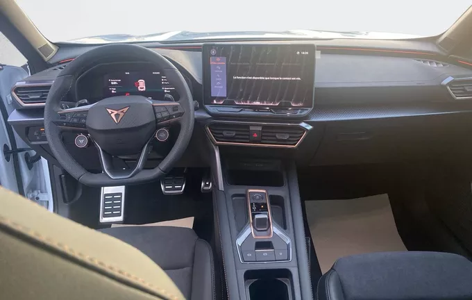 CUPRA FORMENTOR eHybrid 204 ch DSG6 V photo 15 3135