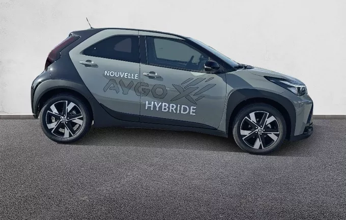 TOYOTA AYGO X Hybride 116h Graphic extérieur côté droit 99595