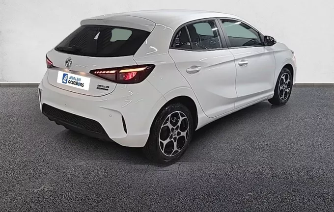 MG MG3 1.5 L Hybrid+ 195 ch Comfort extérieur trois quart arrière droit 601273
