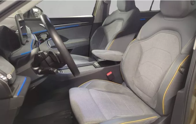 SKODA KODIAQ 2.0 TDI 150 ch SCR DSG7 7pl Selection extérieur trois quart arrière droit 2124154