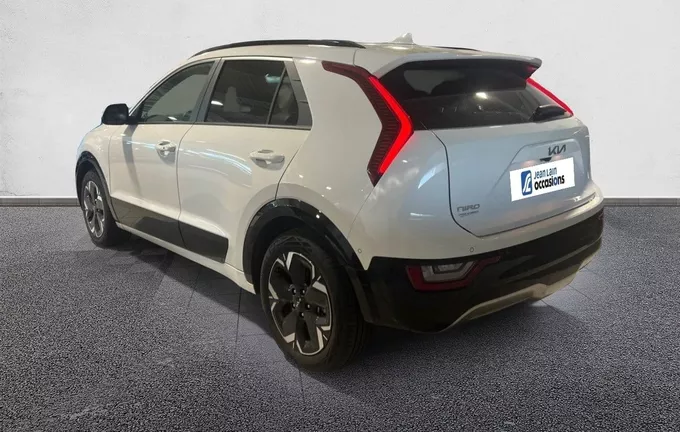 KIA NIRO EV Electrique 204 ch Premium extérieur trois quart arrière gauche 2129345
