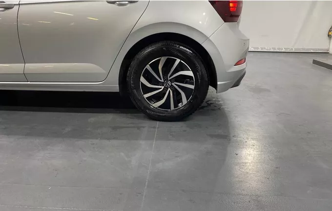 VOLKSWAGEN POLO 1.0 TSI 95 S&S BVM5 photo 12 2124910