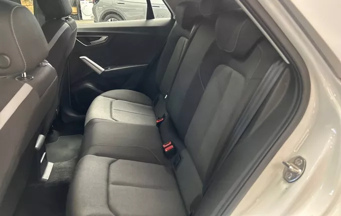 AUDI Q2 35 TDI 150 S tronic 7 Advanced photo 13 213144