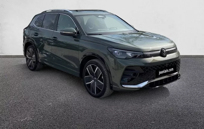 VOLKSWAGEN TIGUAN 1.5 eTSI 150ch DSG7 R-Line extérieur trois quart avant droit 1218
