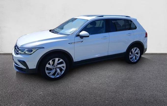 VOLKSWAGEN TIGUAN 1.5 TSI 150ch DSG7 Elegance extérieur trois quart avant gauche 945915